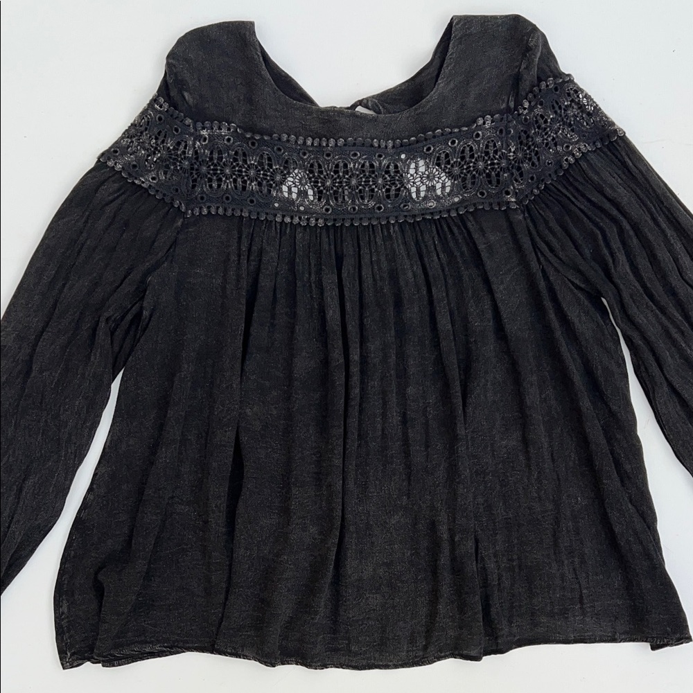 🕶️Altar’d State flowy top🕶️